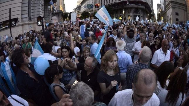 #21a el macrismo reactiva la maquinaria espontanea de movilizacion anti k