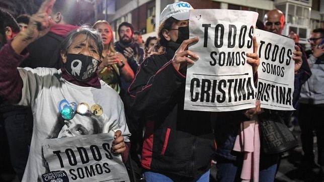 el congreso, entre el espanto y la vigilia en recoleta