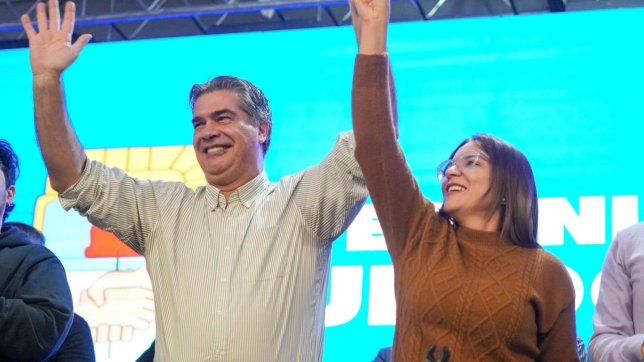 Chaco: Capitanich y Magda Ayala cerraron la grieta peronista, son candidatos y desafían a Zdero y LLA