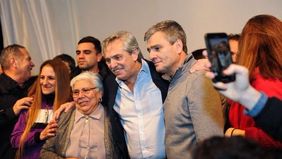 Junto a Alberto Fernández, Zabaleta inauguró un playón deportivo