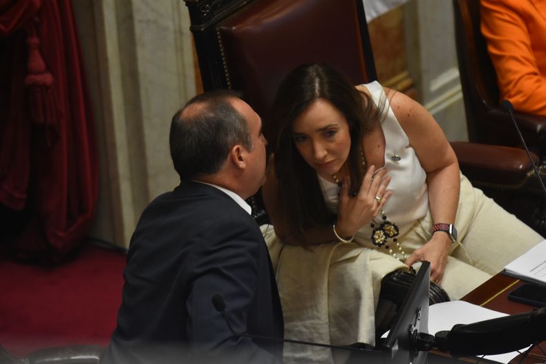 Victoria Villarruel, en la sesión preparatoria. Sigue decida a no tratar el decretazo. Victoria Villarruel, en la sesión preparatoria. Sigue decida a no tratar el decretazo.