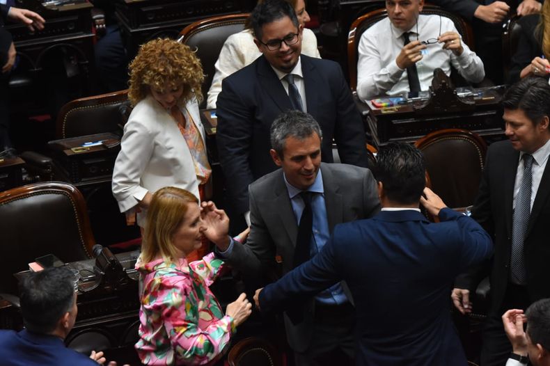 Martín Menem. Martín Menem.