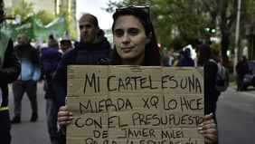 La marcha en defensa de las universidades públicas expresó la bronca de la clase media con el superajuste de Javier Milei.