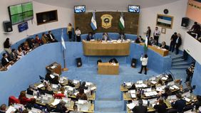 La legislatura de Río Negro quiere sumar a los representantres provinciales del Congreso a los reclamos de Alberto Weretilneck.&nbsp;
