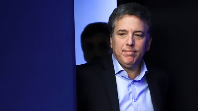 el soldado del deficit cero expulsado por un shock de votos en contra