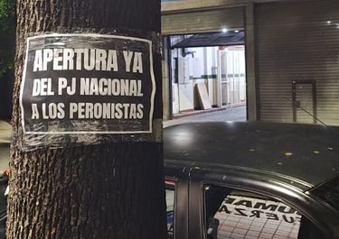 Carteles frente a la sede del PJ: arde la interna del peronismo. Carteles frente a la sede del PJ: arde la interna del peronismo.
