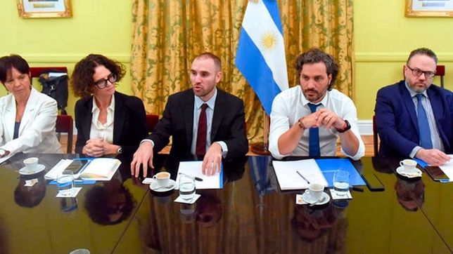 el gobierno recibe a empresarios y sindicalistas para trabajar en la pospandemia