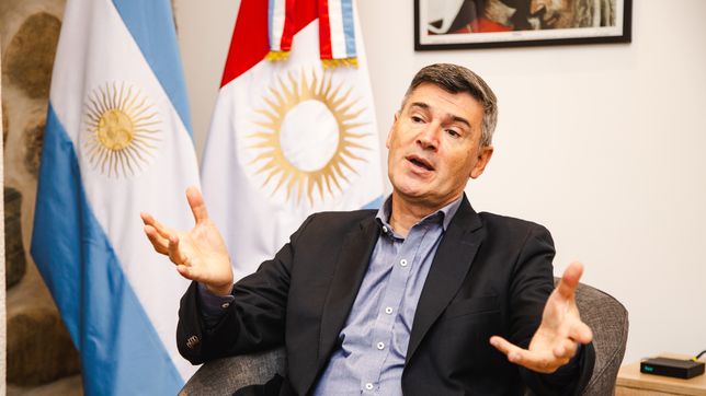 passerini: de loredo habla mas como jefe de la oposicion que como candidato passerini: de loredo habla mas como jefe de la oposicion que como candidato