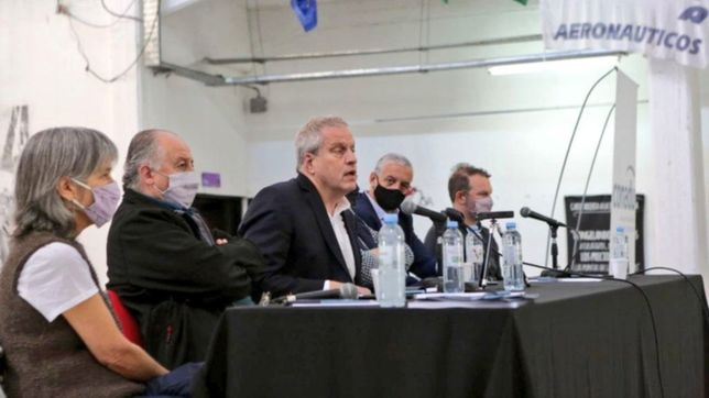 Letra P | Jaime Percyk, Hugo Yasky y Horacio Pietragalla en el Congreso de la Conadu  Hugo Yasky Jaime Percyzk Horacio Pietragalla