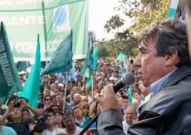 Municipales en alerta ante la posible “flexibilización laboral” en las comunas