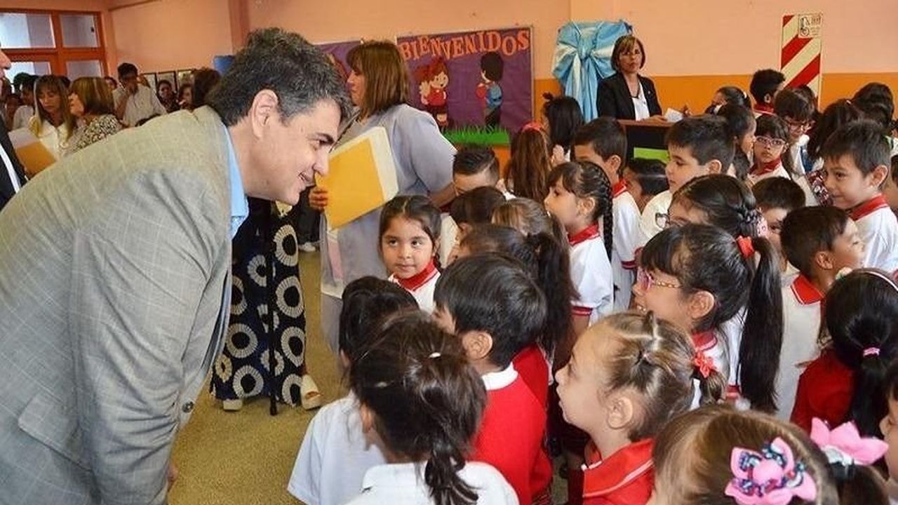 En rechazo al paro docente, Jorge Macri habilitó ámbitos municipales para recibir alumnos
