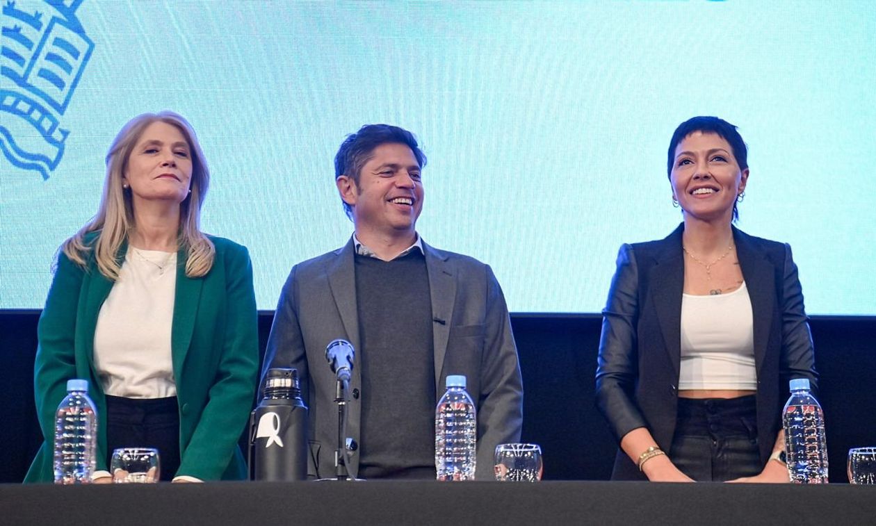 Verónica Magario, Axel Kicillof y Mayra Mendoza.&nbsp;