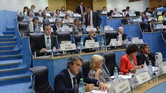 rio negro: rechazo al aumento de gas y repudio a aranguren