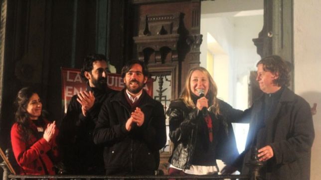 con su ?voto en blanco?, la izquierda le hace el juego al pro