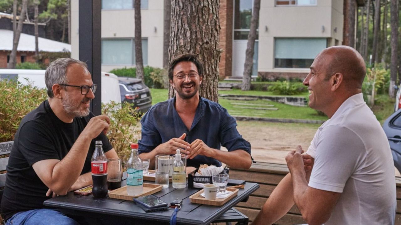 Valenzuela, Martiniano, Yeza y un café con rosca para unificar posiciones