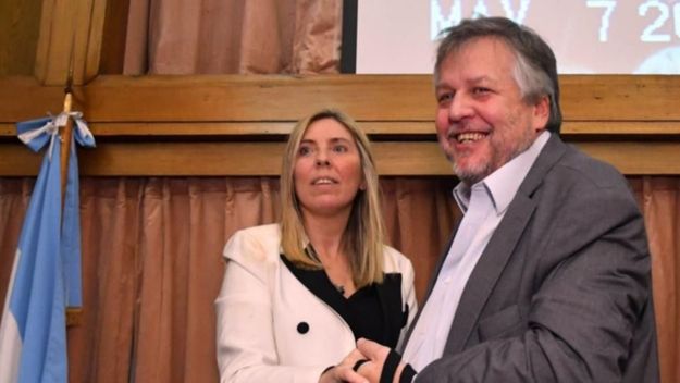 María Eugenia Capuchetti, la jueza cercana a Mauricio Macri, con Carlos Stornelli.