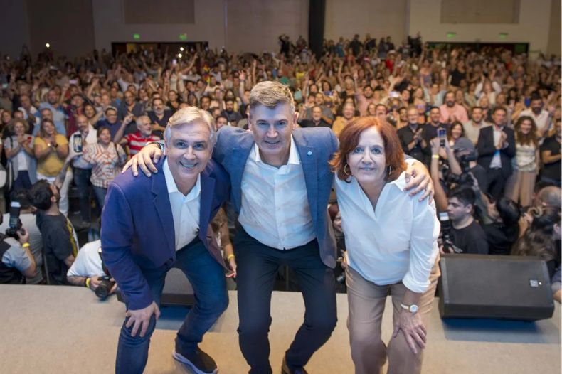 Daniel Passerini Socializa Con Llaryora Y Vigo El Control Del Concejo ...