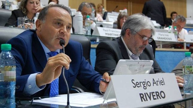 ?habra que buscar la manera de pagar la deuda de rio negro?