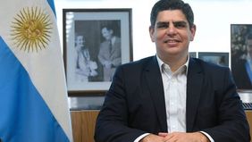 Sica encierra a Aparicio y toma el control total de Trabajo