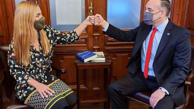 donate acuerda con soria en rio negro y le asegura una banca a la campora
