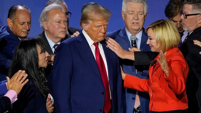 Donald Trump crea una Oficina de Fe en la Casa Blanca