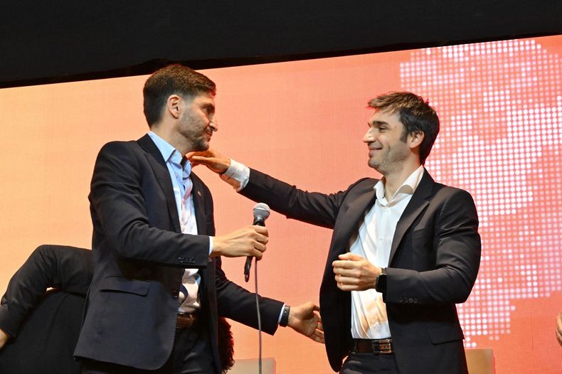 Los gobernadores de Provincias Unidas Maximiliano Pullaro (Santa Fe) y Nacho Torres (Chubut).