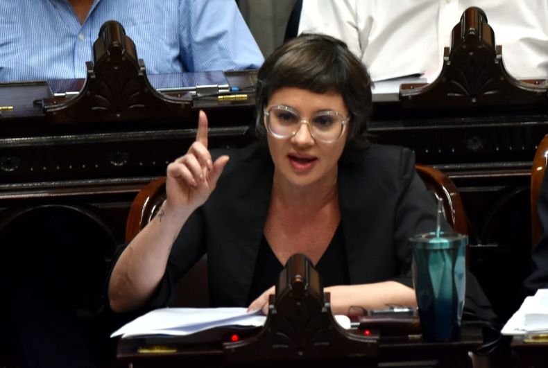 Gisela Marziotta, diputada de Unión por la Patria. Gisela Marziotta, diputada de Unión por la Patria.