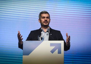 Peña adoctrina a su ejército de 100 mil defensores del cambio para la pelea electoral