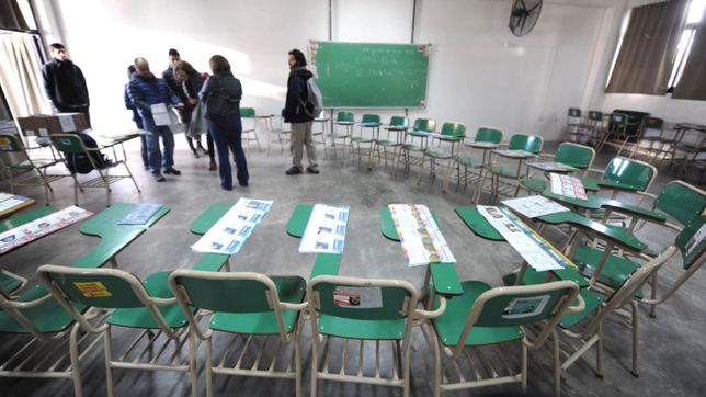 en dos anos, el monto de dinero para la impresion de boletas subio casi 140%