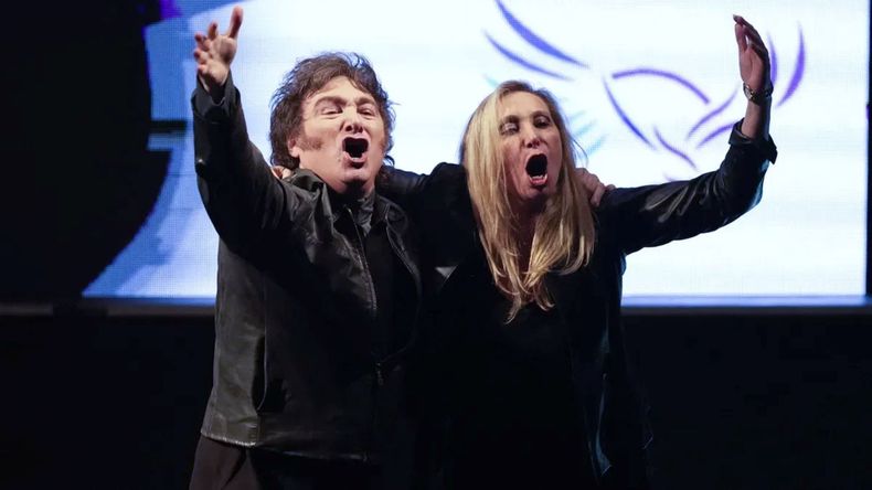 Javier Milei y Karina Milei