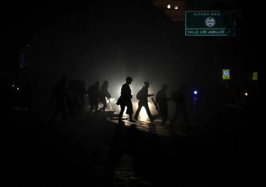 Cede el mega apagón en medio de denuncias cruzadas de chavistas y opositores