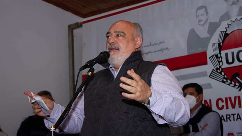 Ricardo Colombi judicializa la Convención que decidió no prorrogar su mandato en el Comité Central de Corrientes. 
