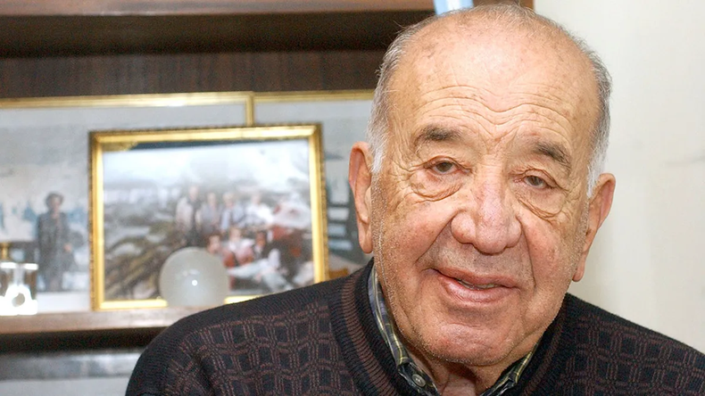 Don Felipe (Sapag), fundador del MPN. Este domingo se cortó un invicto de 62 años.