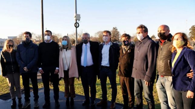 el vuelo del tango04 a olavarria, pesquisa en olivos y dylan en la cocina