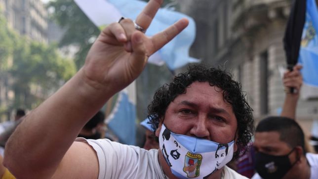banderazo de la militancia: el fdt sale a la calle con una bolsa de consignas