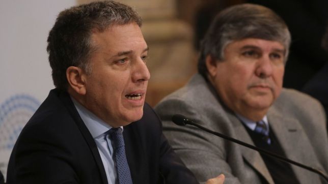 dujovne desautorizo a pena: ?no tenemos bajo estudio modificar impuestos?