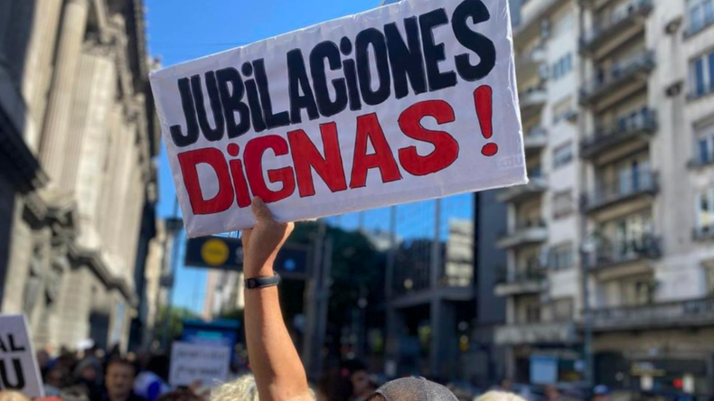El sermón de la Iglesia a Javier Milei por las jubilaciones