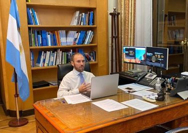 El Gobierno logró convertir a pesos deuda por 1.840 millones de dólares