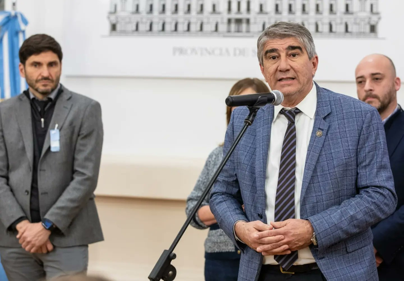 Fabián Bastia, el ministro político del gobernador Maximiliano Pullaro.