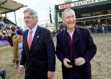 De local y con hinchada, Schiaretti evitó hablar de Massa en la Rural