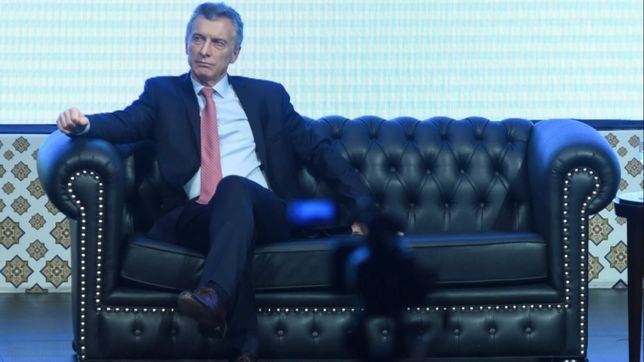 aferrado a la hiper polarizacion, macri pondero no hacer ?ni una sola cadena nacional?