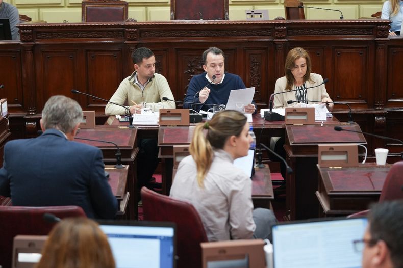 Diario de la Convención de Santa Fe, día 37: Unidos cedió al final y comparte la lapicera de la Justicia