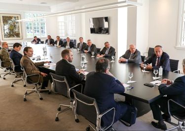 Convenios pospandemia, la guerra fría entre trabajadores y empresarios