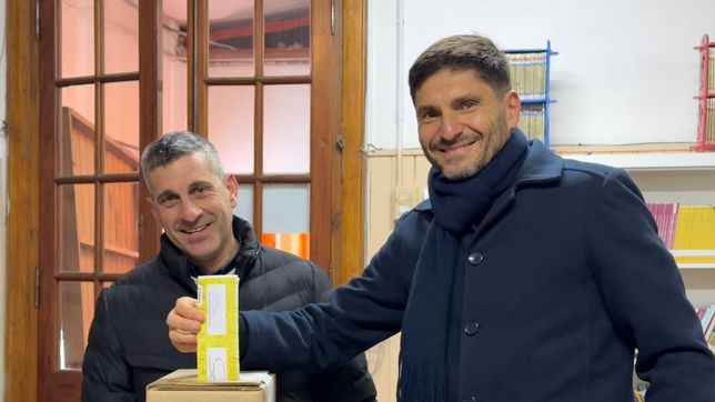 Maximiliano Pullaro votó y confía en que la participación en las urnas aumentará en Santa Fe