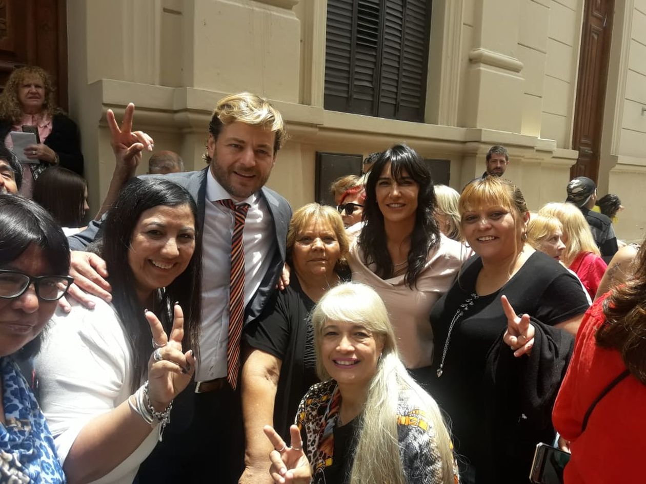 Mónica Rosales, Bernador Knipscheer y Natalia de la Sota