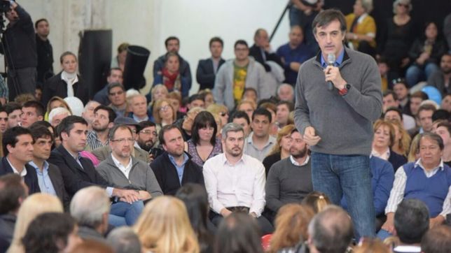bullrich va por mas: del ?tu-tum tu-tum? al preambulo de alfonsin