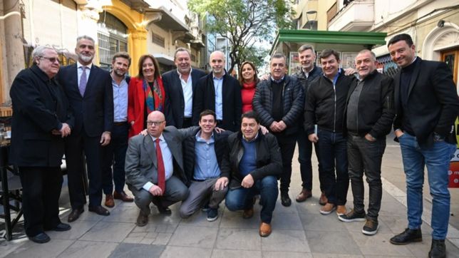 larreta empezo en cordoba el juego de las diferencias con macri y bullrich