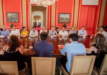 Intendentes del PJ empiezan a dar señales de malestar con Kicillof