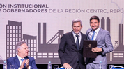 Martín Llaryora, gobernador de Córdoba, Maximiliano Pullaro de Santa Fe y Rogelio Frigerio de Entre Ríos se vuelven a juntar en la capital santafesina.