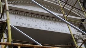 Cara, la jodita: la noticia falsa le costó al Central U$S 489 millones más